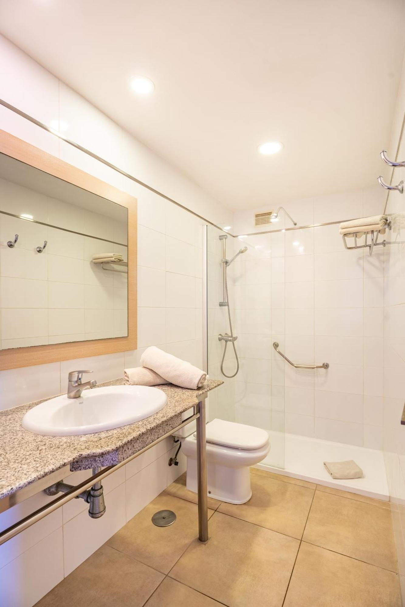 Cala Nova Apartamentos Puerto Rico  Bagian luar foto